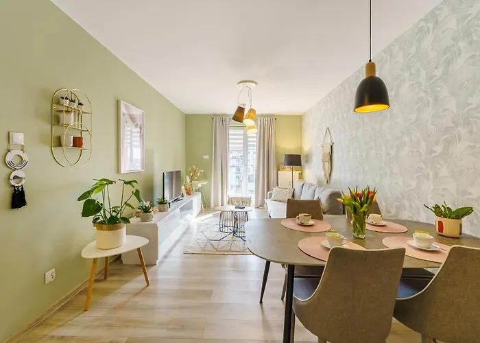 Lighthouse - Polanki Park